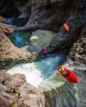 Image post by @nicktroutmankayak on Instagram