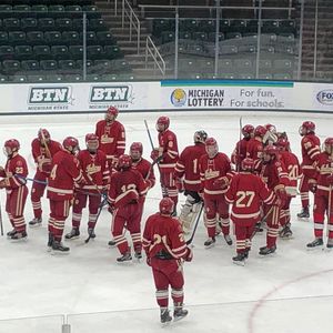 Image post by @hockeyatiu on Instagram