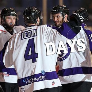 Image post by @readingroyals on Instagram