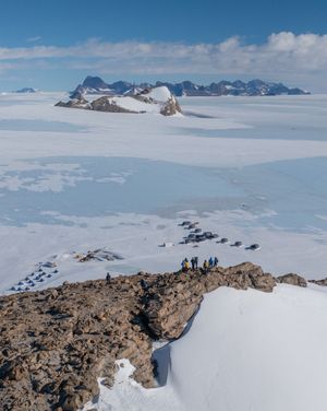 Image post by @white.desert.antarctica on Instagram