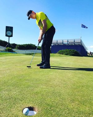 Image post by @alexknappegolf on Instagram