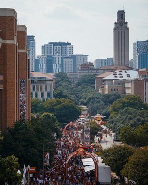 Image post by @texaslonghorns on Instagram