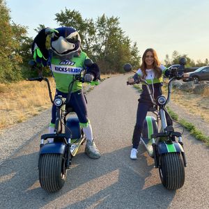 Image post by @blitztheseahawk on Instagram