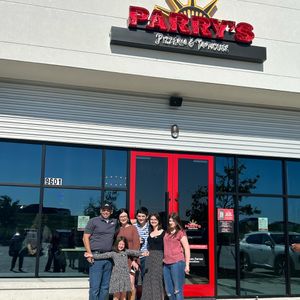 Image post by @parryspizza on Instagram