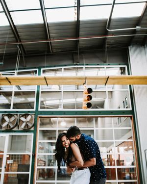 Image post by @thismodernlovephoto on Instagram