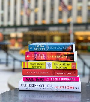 Image post by @gallerybooks on Instagram
