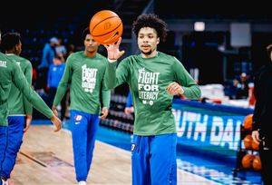Image post by @DePaulBlueDemons on Facebook