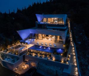 Image post by @christiesrealestate on Instagram
