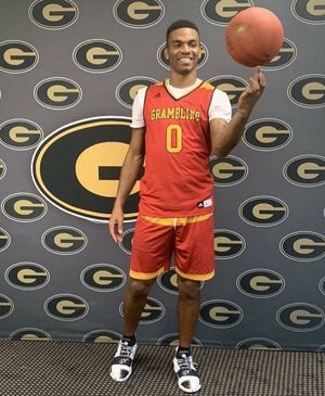 Image post by @gramblingathletics on Instagram