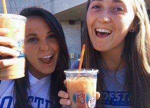 Image post by @hofstra_wlax on Instagram