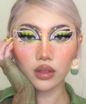 Image post by @serenaaide on Instagram