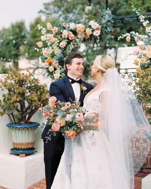 Image post by @theknot on Instagram