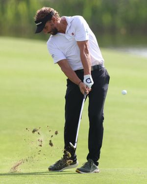 Image post by @joostluitenofficial on Instagram