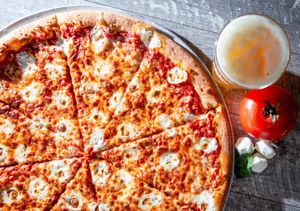 Image post by @parryspizza on Instagram