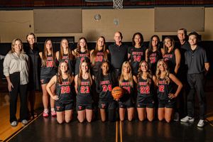 Image post by @LadyTitansBall on Twitter/X