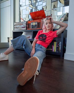 Image post by @redbullshop on Instagram