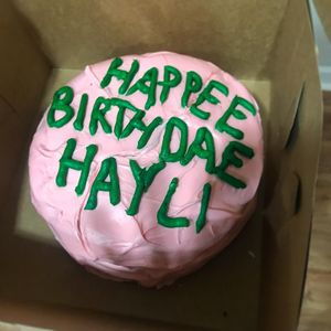 Image post by @haylinic on Instagram