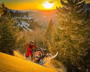 Image post by @polarissnow on Instagram
