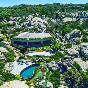 Image post by @christiesrealestate on Instagram