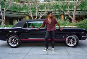 Image post by @kevinhart4real on Instagram