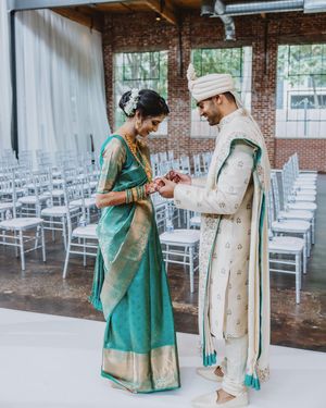 Image post by @thismodernlovephoto on Instagram