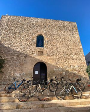 Image post by @bikerumor on Instagram