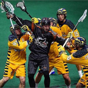 Image post by @washeduplaxbros on Instagram