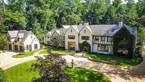 Image post by @christiesrealestate on Instagram