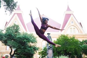 Image post by @txststrutters on Instagram