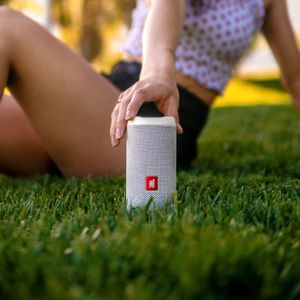 Image post by @jblaudio on Instagram