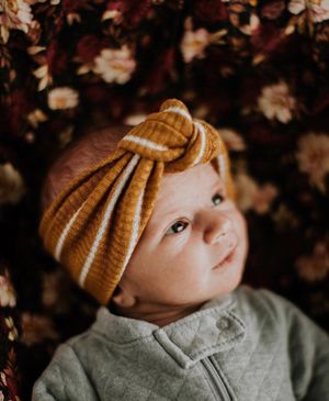 Image post by @shopoutoftown on Instagram