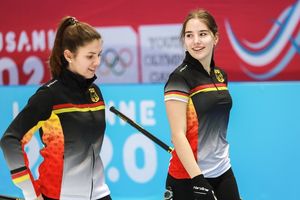 Image post by @worldcurling on Instagram