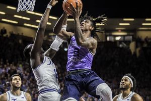 Image post by @kstatecollegian on Instagram