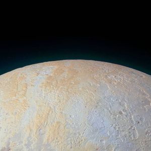 Image post by @nasaartemis on Instagram