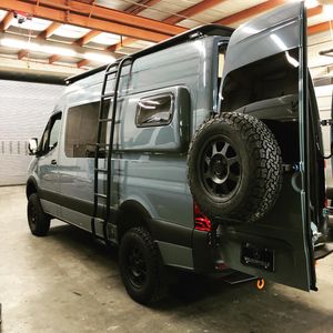 Image post by @owl.van.engineering on Instagram