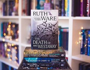 Image post by @gallerybooks on Instagram
