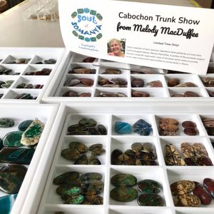 Image post by @beadcache on Instagram