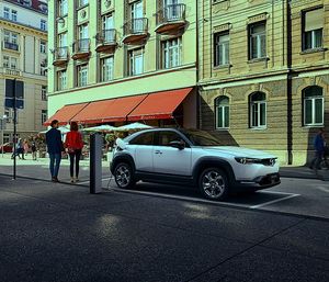 Image post by @parkmazda on Instagram