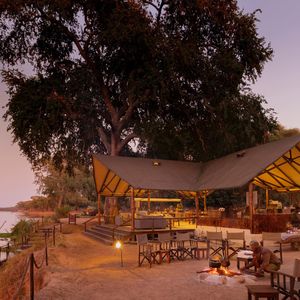 Image post by @chiawasafaris on Instagram