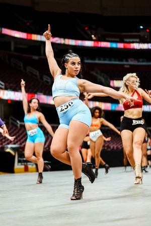 Image post by @CavsDanceTeam on Twitter/X
