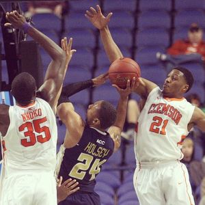 Image post by @clemsonmbb on Instagram