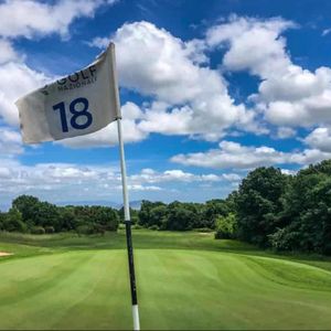 Image post by @alexknappegolf on Instagram
