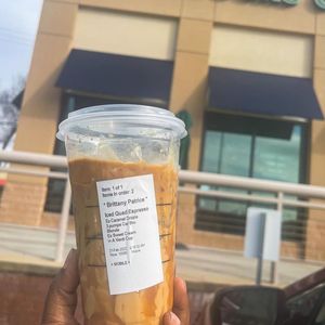 Image post by @blackgirlsinstarbucks on Instagram