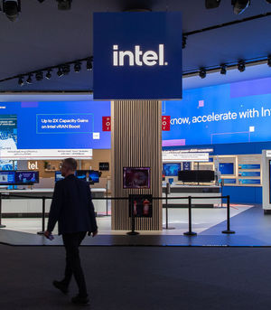 Image post by @intel on Twitter/X