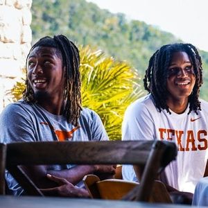 Image post by @var_austin on Instagram