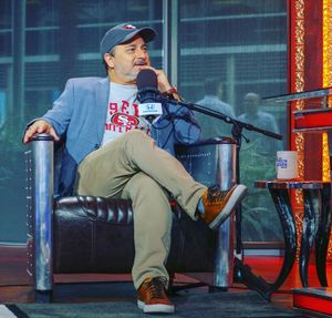 Image post by @richeisenshow on Instagram