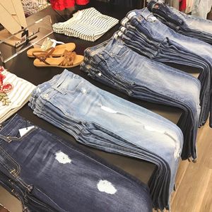 Image post by @shopoutoftown on Instagram