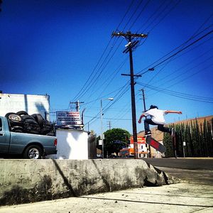 Image post by @mannysantiago on Instagram
