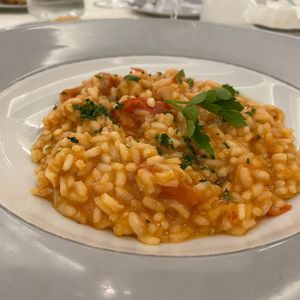 Image post by @legrandinavidacrociera on Instagram