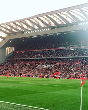 Image post by @simonellis87 on Instagram